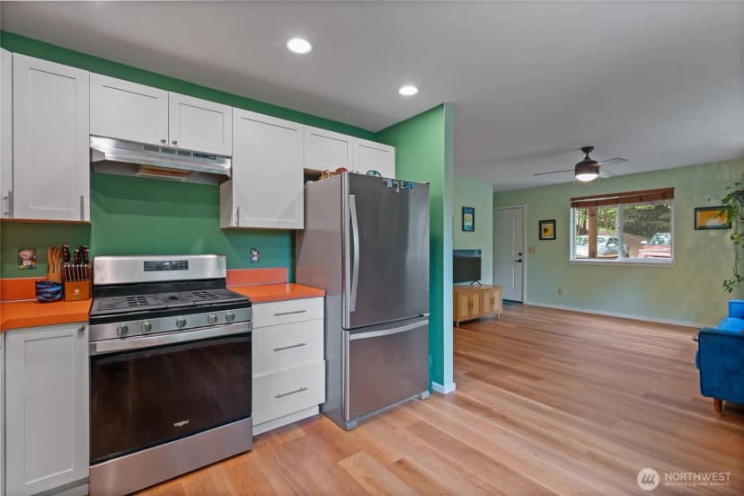 Property photo for 2026 Island Drive Nw, Olympia photo 15