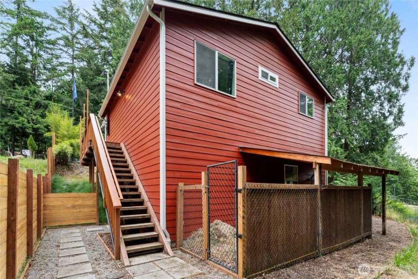 Property photo for 2026 Island Drive Nw, Olympia photo 23