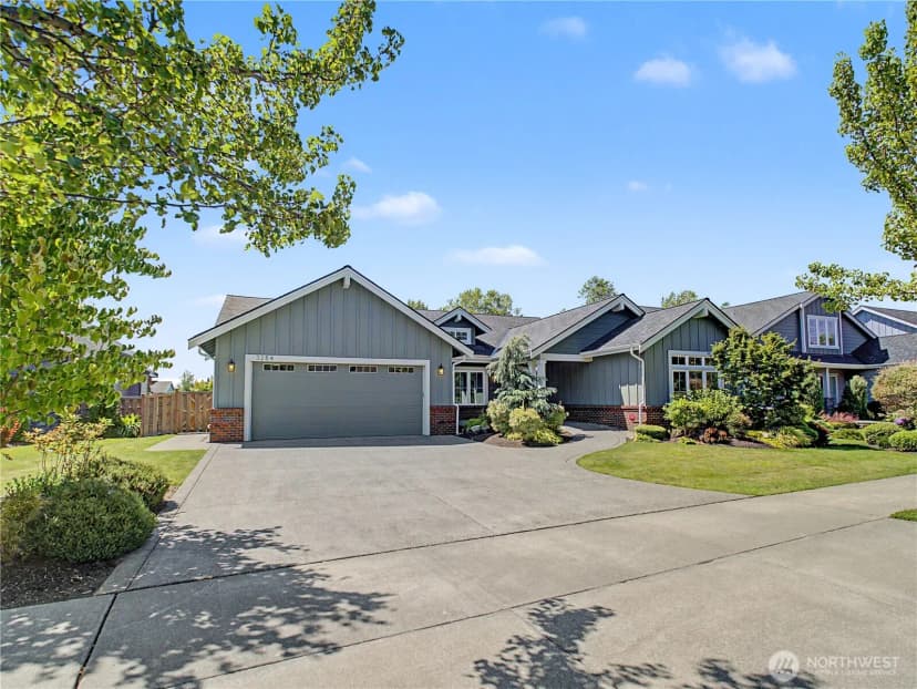 Property photo for 3284 Meadow Park Avenue, Enumclaw