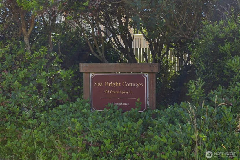 Property photo for 493 Ocean Spray St Sw #a, Ocean Shores photo 6