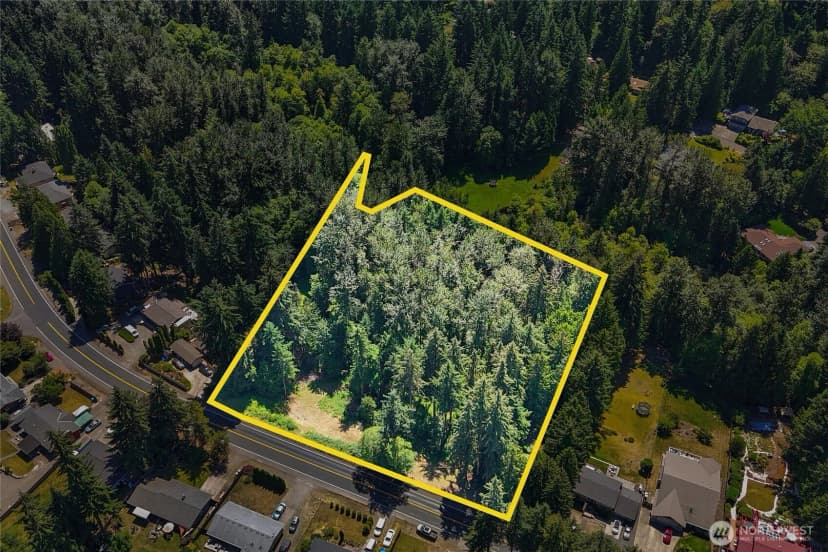 Property photo for 4302 W Tapps Drive E, Lake Tapps photo 27