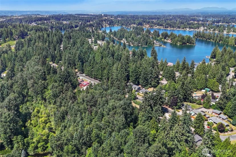 Property photo for 4302 W Tapps Drive E, Lake Tapps