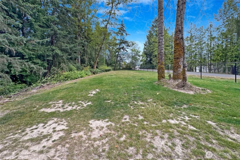 Property photo for 4302 W Tapps Drive E, Lake Tapps photo 39