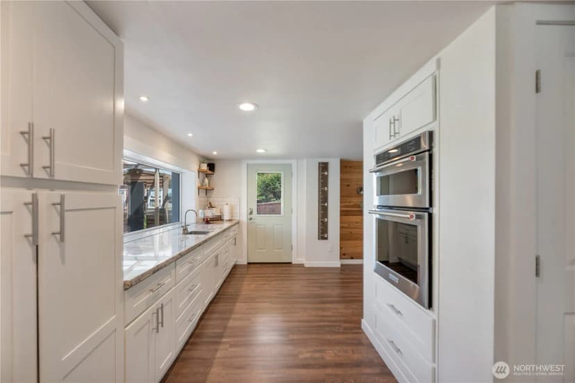 Property photo for 2027 Se Walker Park Road, Shelton photo 8