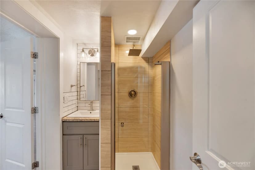 Property photo for 2027 Se Walker Park Road, Shelton photo 11