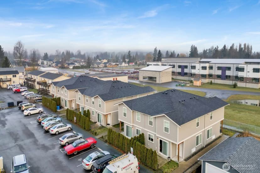 Property photo for 404 Front Street, Sumas photo 3