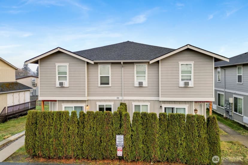 Property photo for 404 Front Street, Sumas photo 5