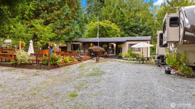 Property photo for 16516 W Lake Goodwin Road, Stanwood photo 3