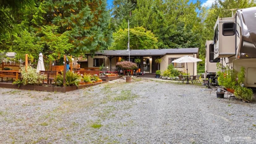 Property photo for 16516 W Lake Goodwin Road, Stanwood photo 3