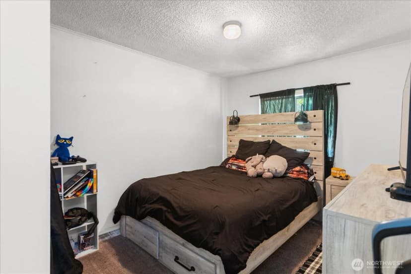 Property photo for 16516 W Lake Goodwin Road, Stanwood photo 16