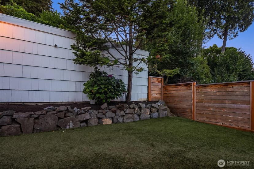 Property photo for 1021 Mcgilvra Boulevard E, Seattle photo 39