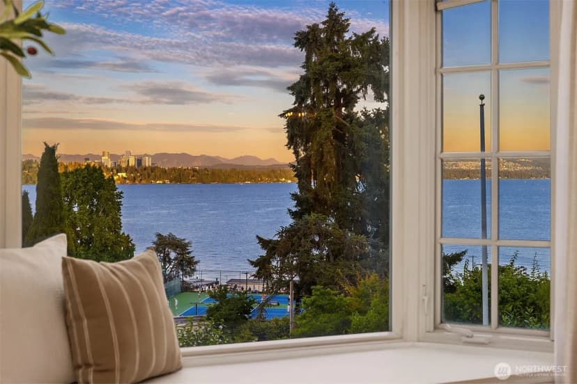 Property photo for 1021 Mcgilvra Boulevard E, Seattle photo 15