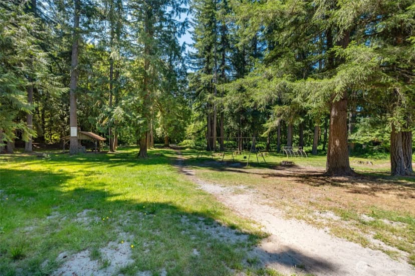 Property photo for 42129 Pine Street, Concrete photo 40
