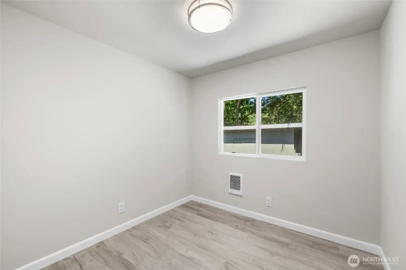 Property photo for 42129 Pine Street, Concrete photo 14