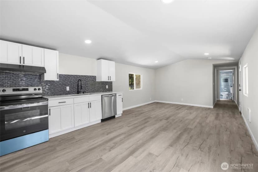 Property photo for 42129 Pine Street, Concrete photo 10