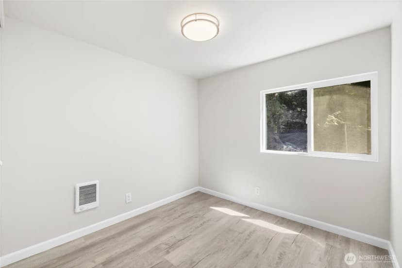 Property photo for 42129 Pine Street, Concrete photo 15
