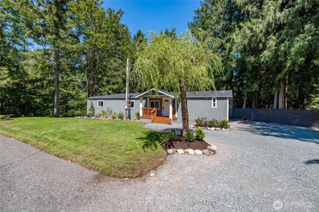 Property photo for 42129 Pine Street, Concrete