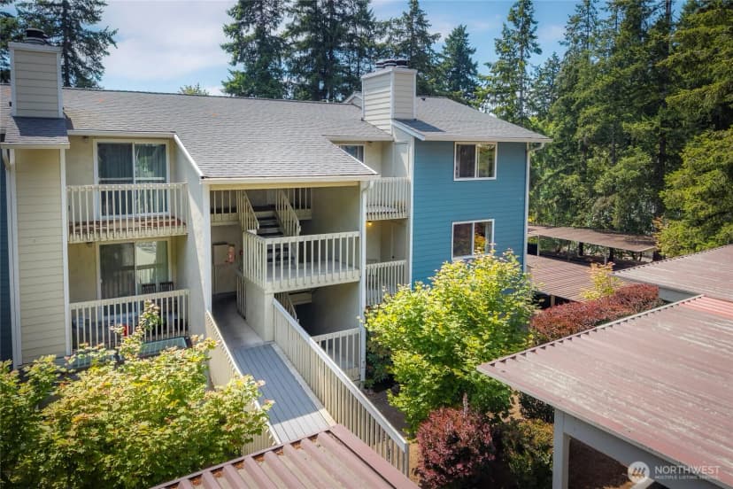 Property photo for 9474 Redmond-woodinville Road Ne, Redmond photo 12