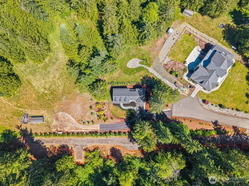 Property photo for 7077 Ne Ridge Lane, Bainbridge Island photo 17