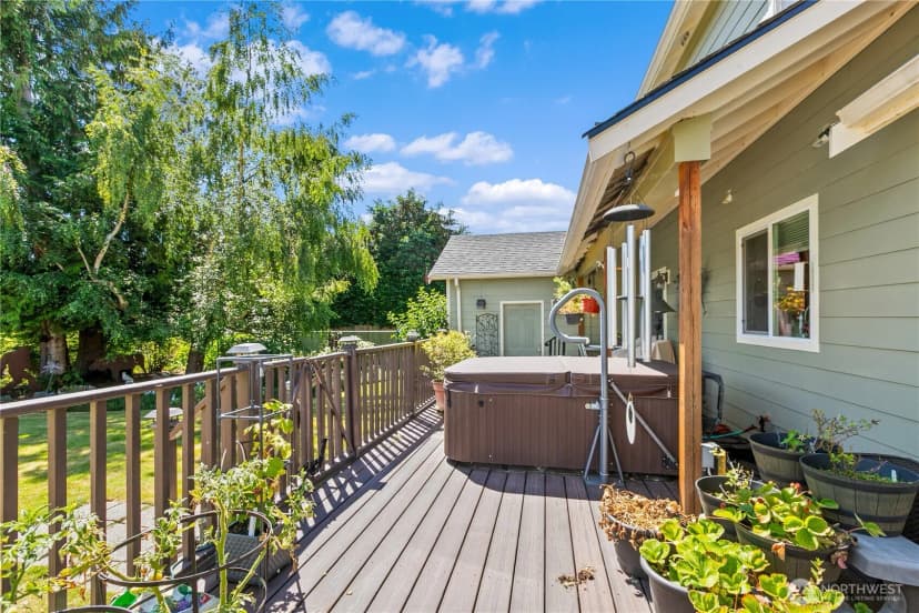 Property photo for 2100 Fowler Place, Mount Vernon photo 12