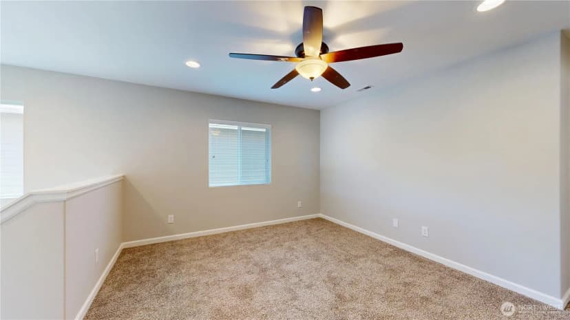 Property photo for 8959 Corona Street Ne, Lacey photo 15