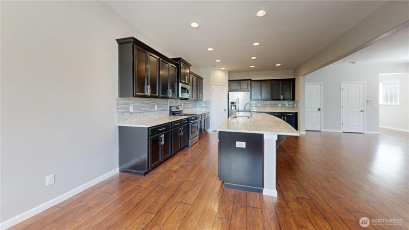 Property photo for 8959 Corona Street Ne, Lacey photo 12