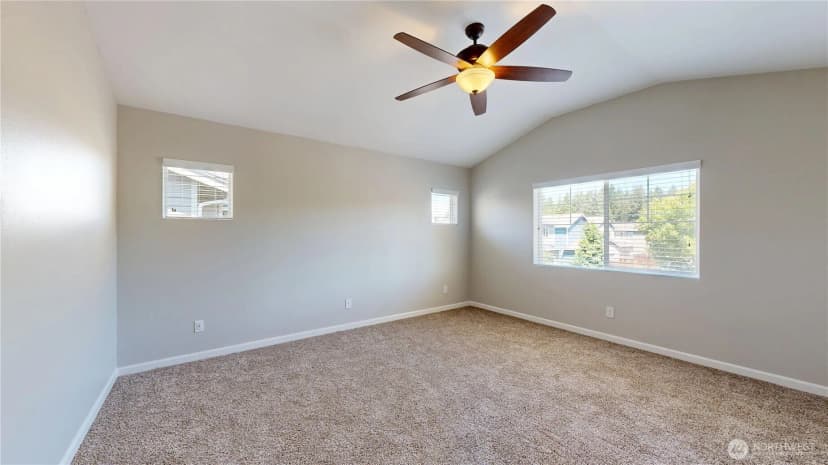 Property photo for 8959 Corona Street Ne, Lacey photo 18