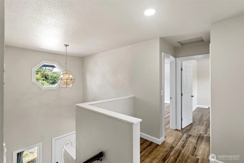 Property photo for 1424 West Avenue, Port Orchard photo 17