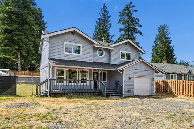 Property photo for 1424 West Avenue, Port Orchard
