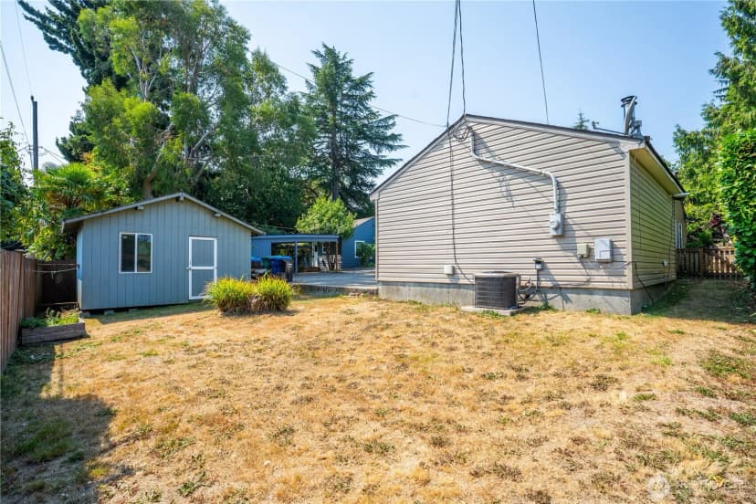 Property photo for 9802 35th Avenue Sw, Seattle photo 7