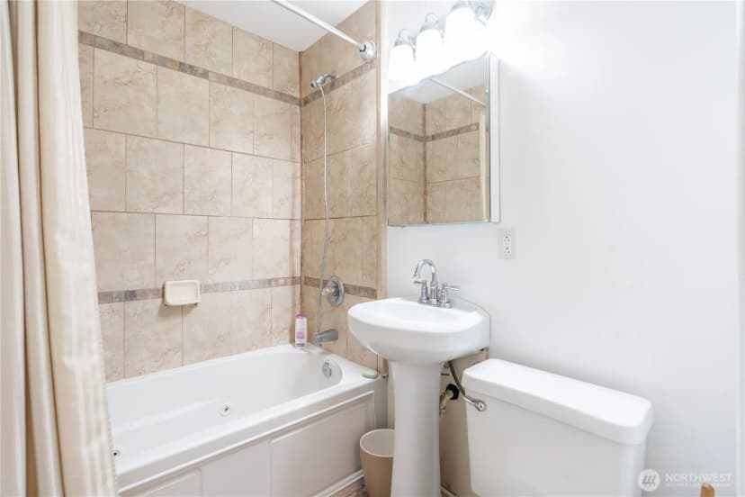 Property photo for 9802 35th Avenue Sw, Seattle photo 28