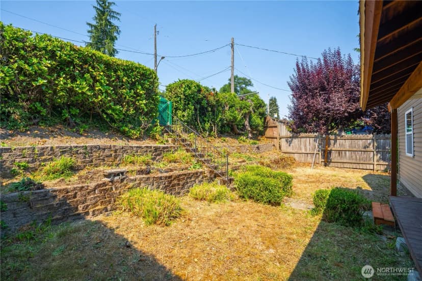 Property photo for 9802 35th Avenue Sw, Seattle photo 14