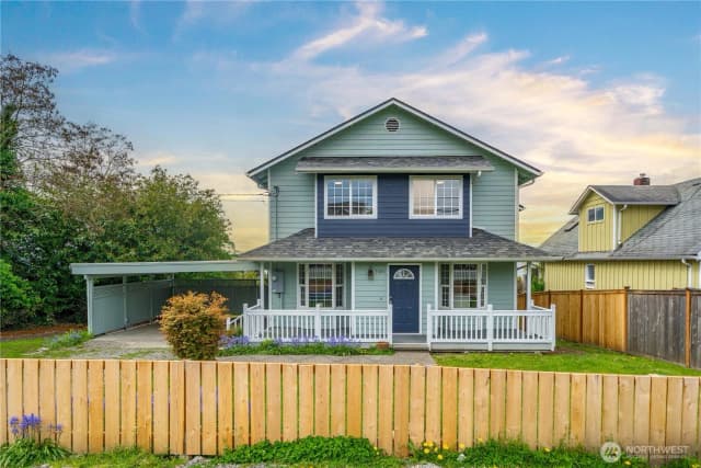 Property photo for 5006 Hyada Boulevard Ne, Tacoma photo 2