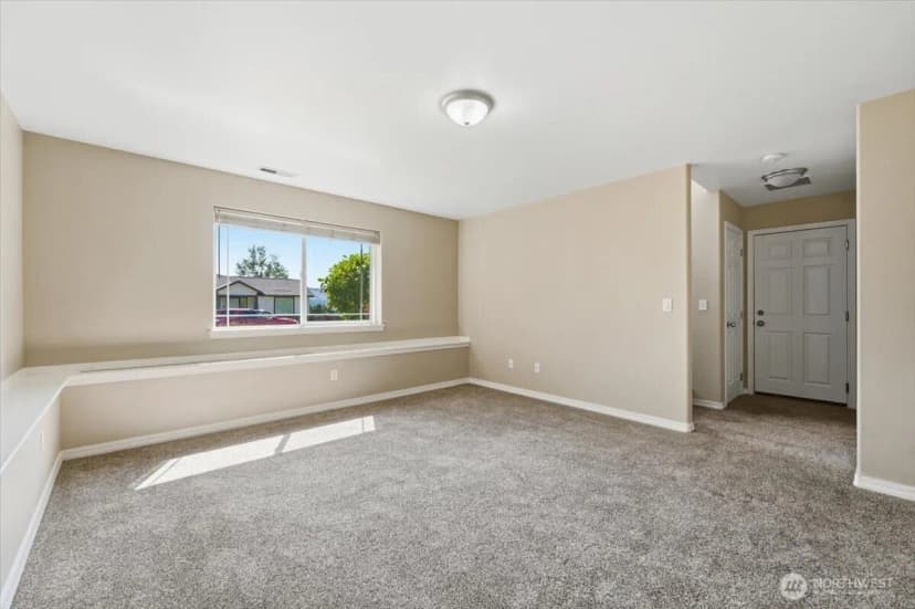 Property photo for 2132 W Honeysett Road, Wenatchee photo 27