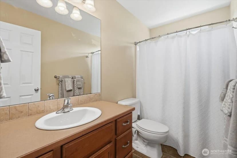 Property photo for 2132 W Honeysett Road, Wenatchee photo 24
