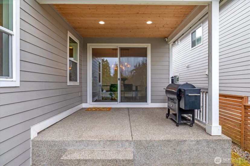 Property photo for 8461 26th Street Ct E, Edgewood photo 29