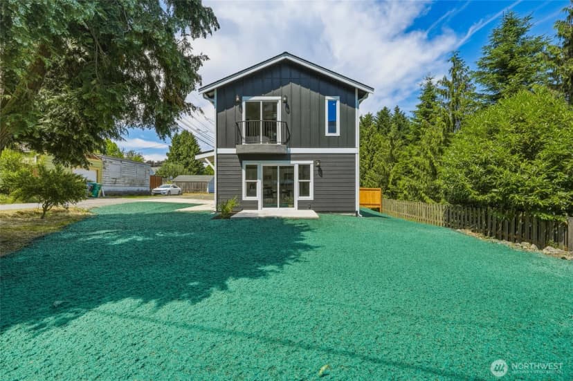 Property photo for 1711 12th Street #b, Everett photo 21