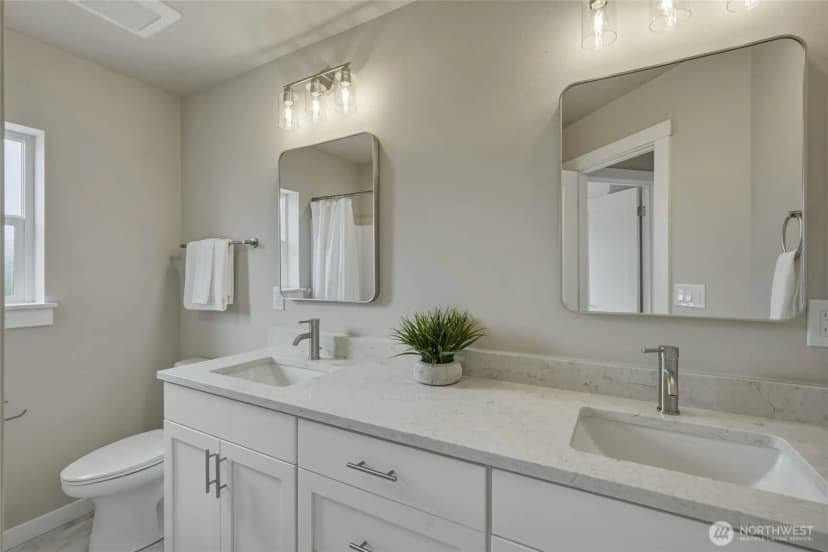 Property photo for 1711 12th Street #b, Everett photo 18