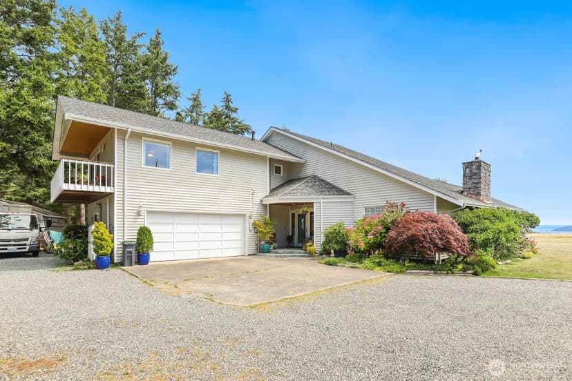 Property photo for 2288 Skycrest Drive, Coupeville photo 3