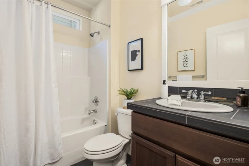 Property photo for 5402 165th Place Sw, Lynnwood photo 17