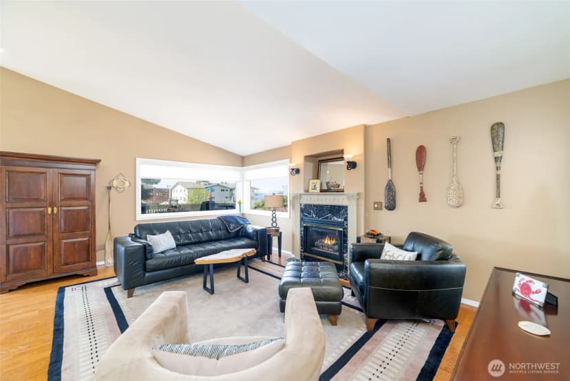 Property photo for 2443 55th Avenue Sw #2a, Seattle photo 8