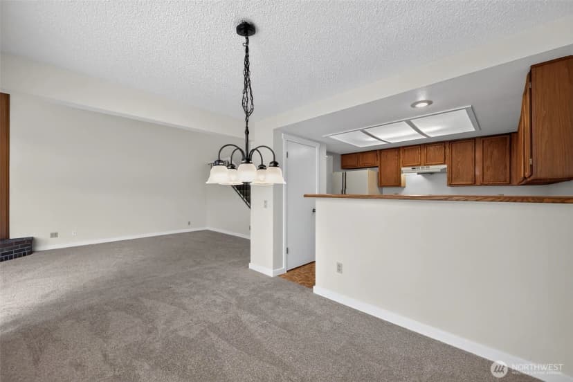 Property photo for 25028 110th Avenue Se #c, Kent photo 13