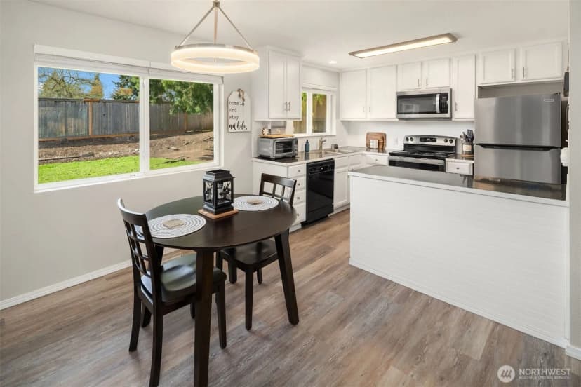 Property photo for 1067 Anacortes Avenue Ne, Renton photo 6