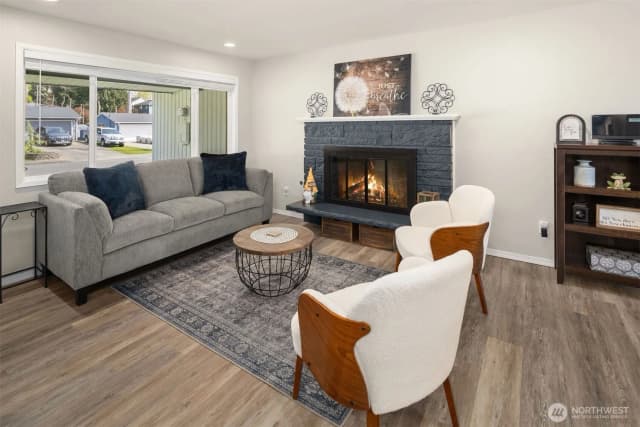 Property photo for 1067 Anacortes Avenue Ne, Renton photo 4