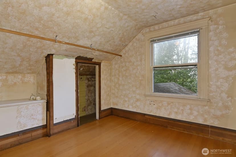Property photo for 4729 Mount View Drive S, Seattle photo 21