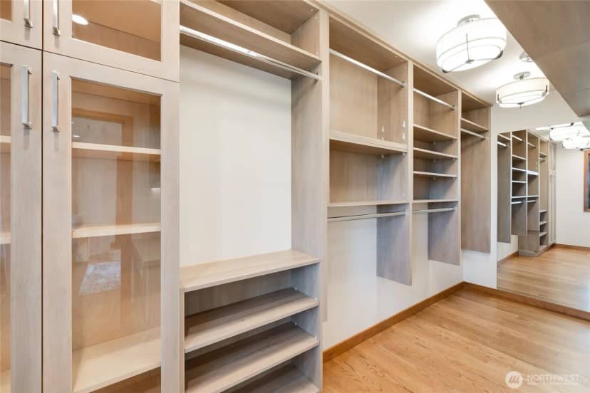 Property photo for 5100 Ne 55th Street, Seattle photo 21