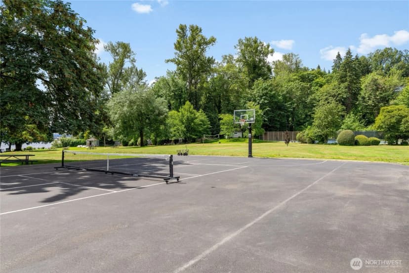 Property photo for 5100 Ne 55th Street, Seattle photo 36