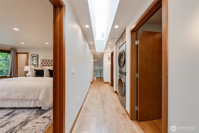 Property photo for 5100 Ne 55th Street, Seattle photo 17