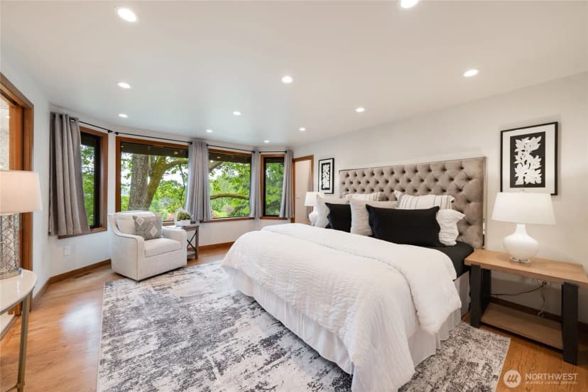 Property photo for 5100 Ne 55th Street, Seattle photo 18
