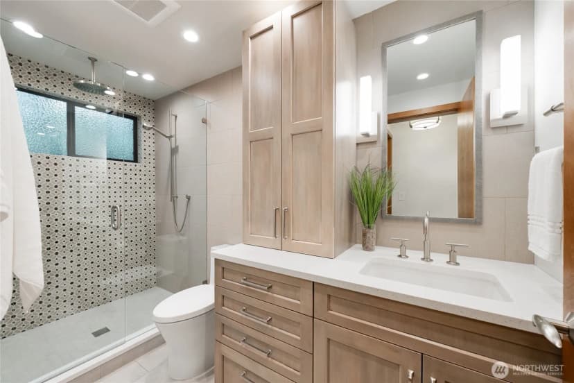 Property photo for 5100 Ne 55th Street, Seattle photo 15